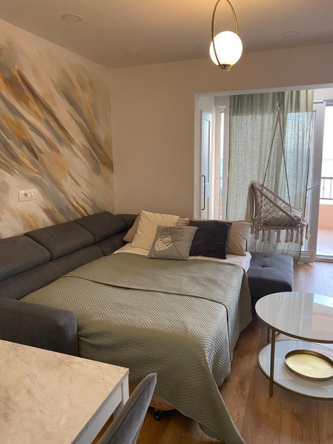 Apartments Niko, Near Beach, Free Parking, Wi-Fi Tucepi Exterior photo